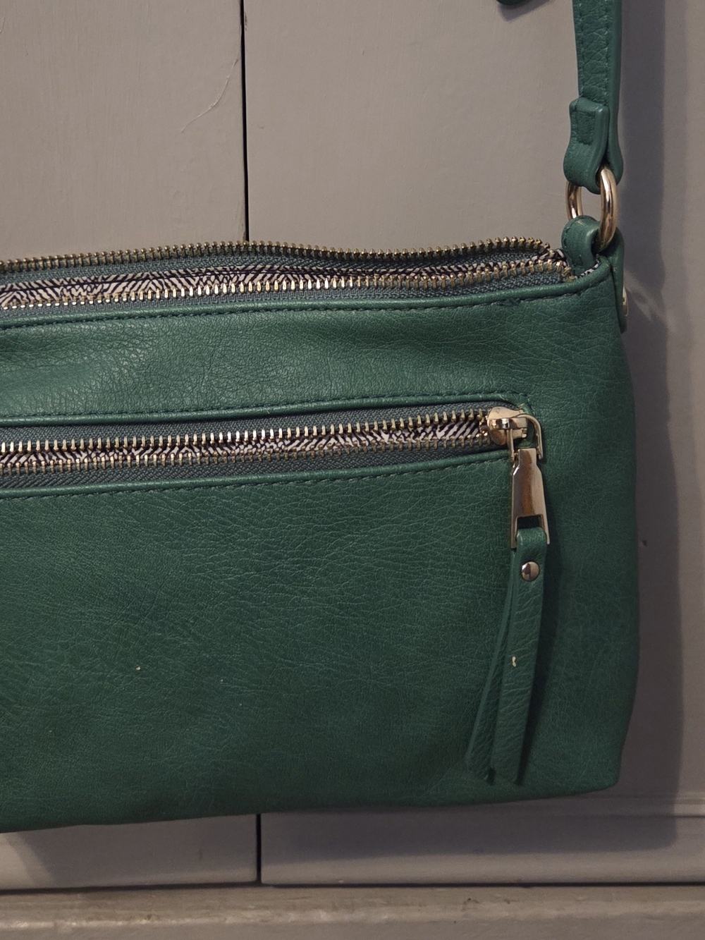 Green Women’s Crossbody Bag - Stylish Everyday Purse